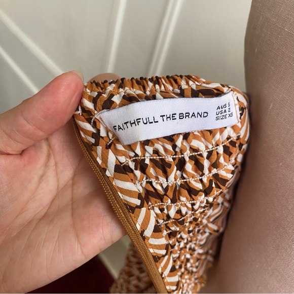 Faithful The Brand Boyd Mini Dress Del Camaron Print Tan - Picture 9 of 13